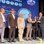 تندیس زرین «مسوولیت پذیری اجتماعی و فرهنگ سازمانی» به پتروشیمی پارس اهدا شد